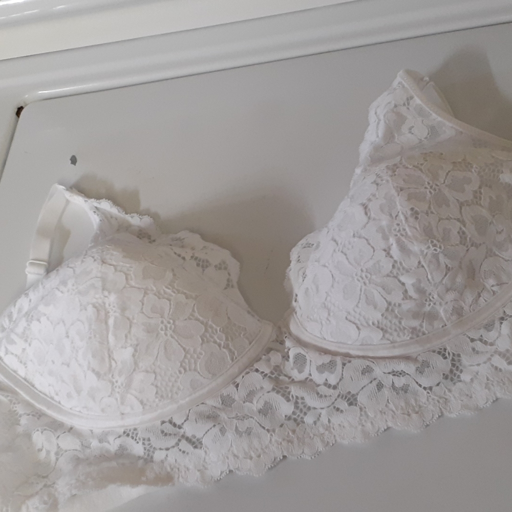 Womens 40C Maidenform lace front underwire bra